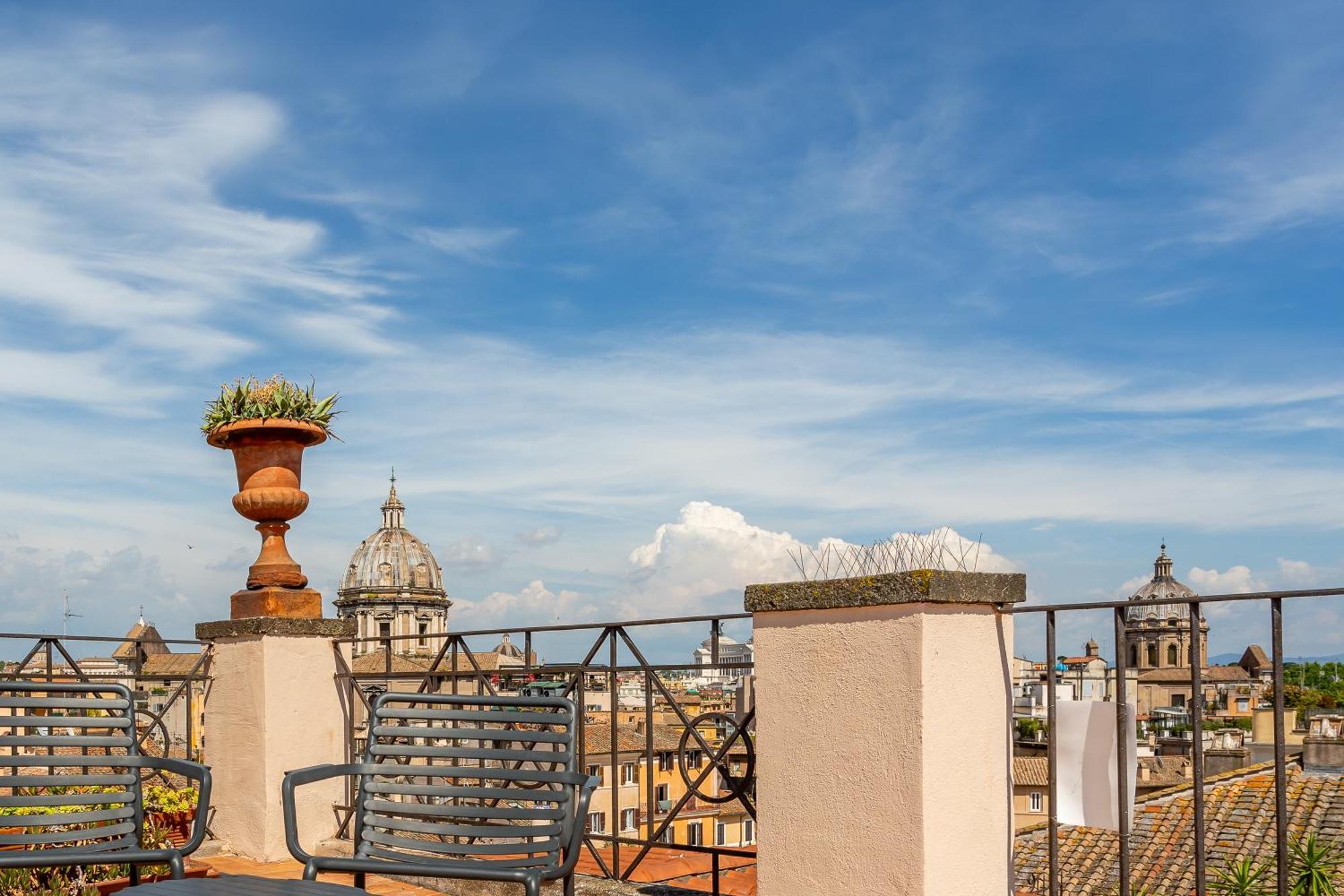 Iflat Campo De' Fiori Panoramic Penthouse Apartment Рим Екстериор снимка