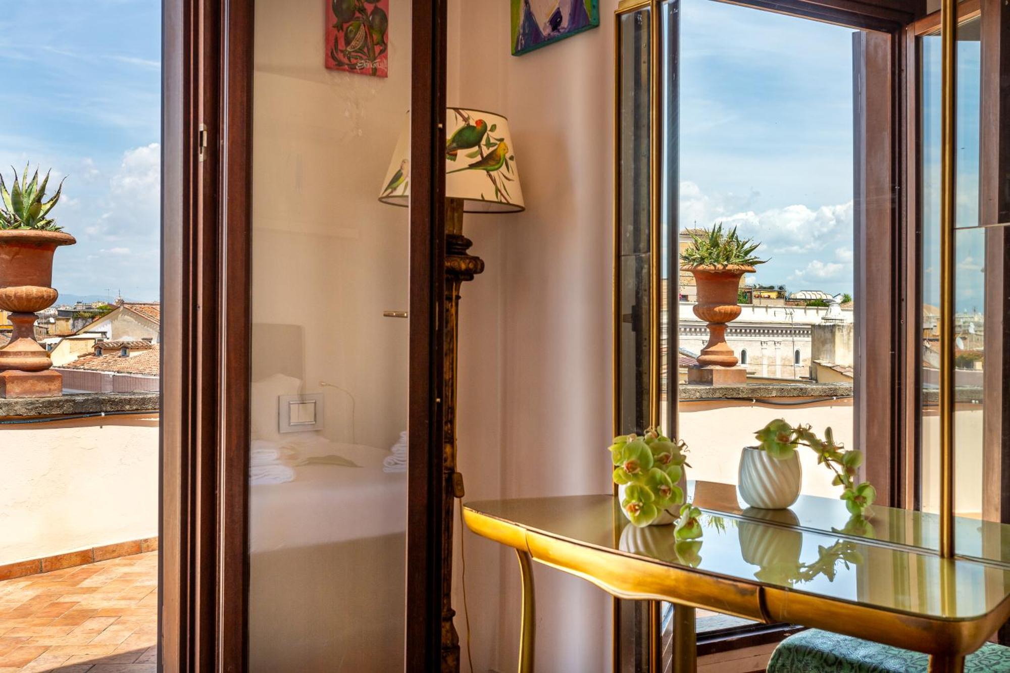 Iflat Campo De' Fiori Panoramic Penthouse Apartment Рим Екстериор снимка