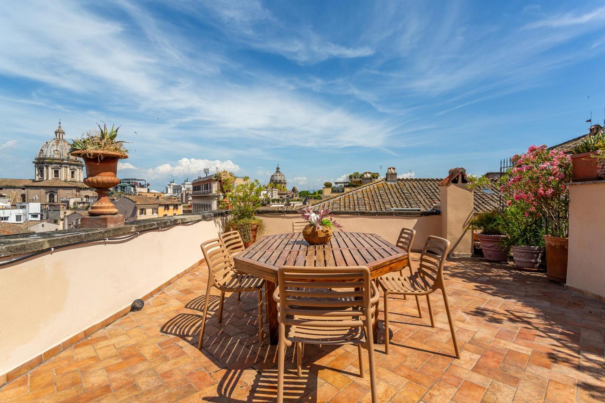 Iflat Campo De' Fiori Panoramic Penthouse Apartment Рим Екстериор снимка